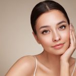 A beautiful woman with a smooth face.